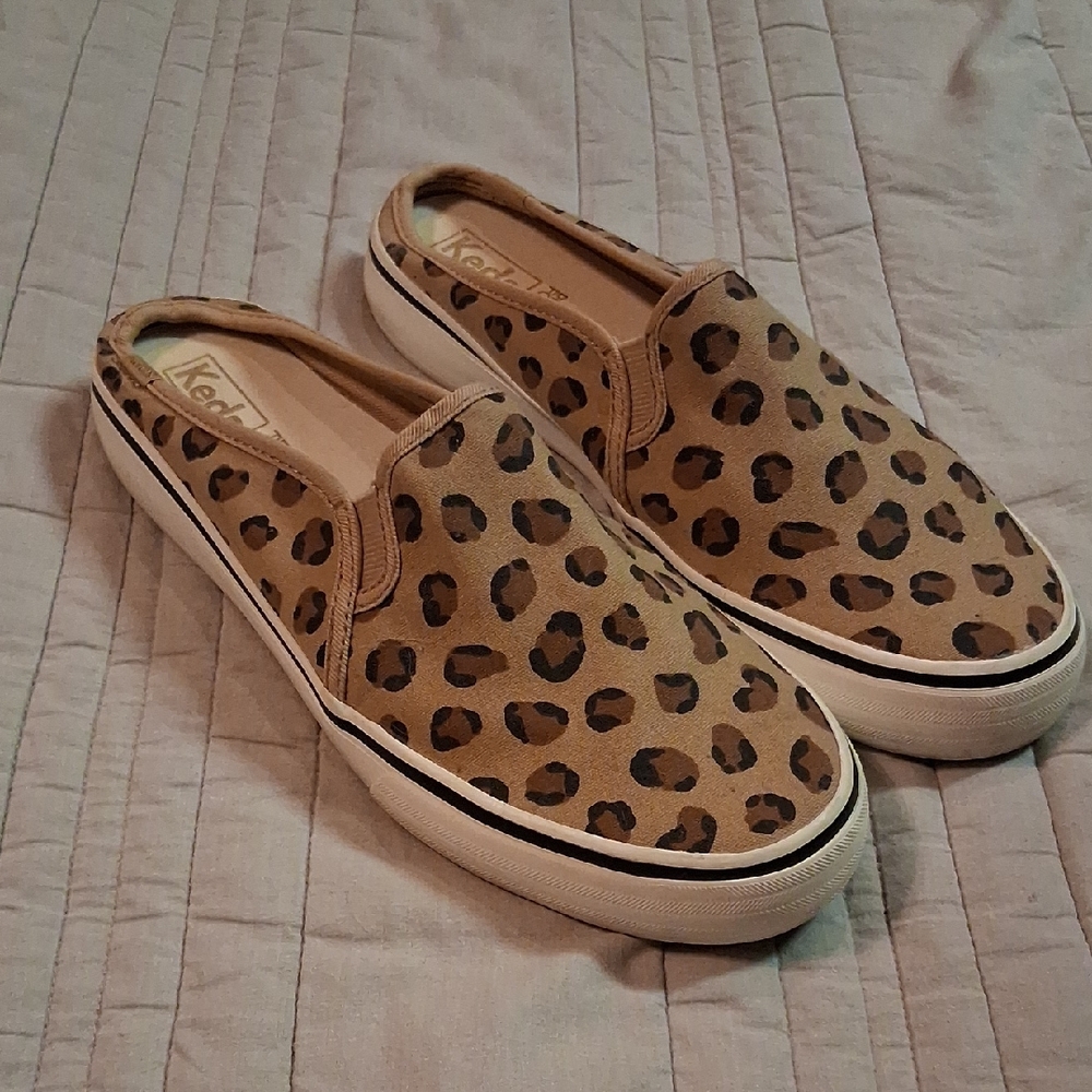 Keds Tan and Black Leopard Print Sneakers